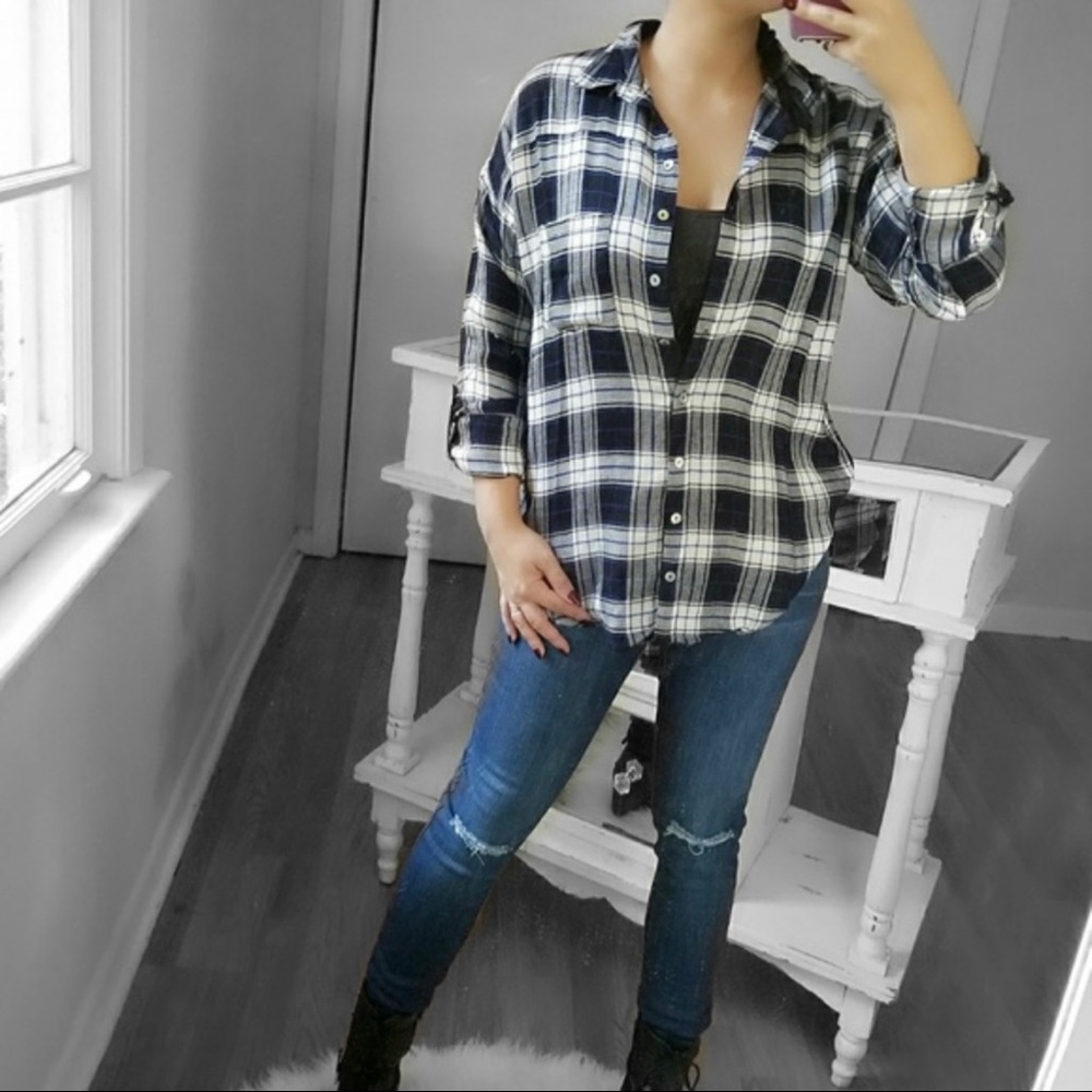 Bella Edge | Bree Blue Black Plaid Checkered Top - Picture 5 of 11